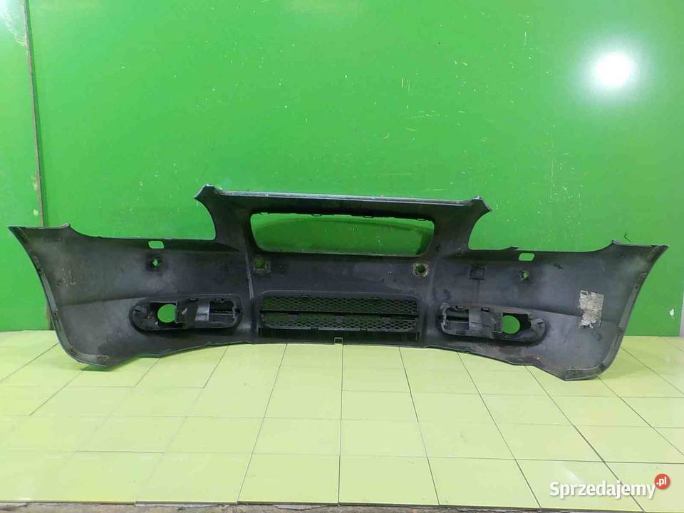 VOLVO C70 II 24 B 06r 2D zderzak przod