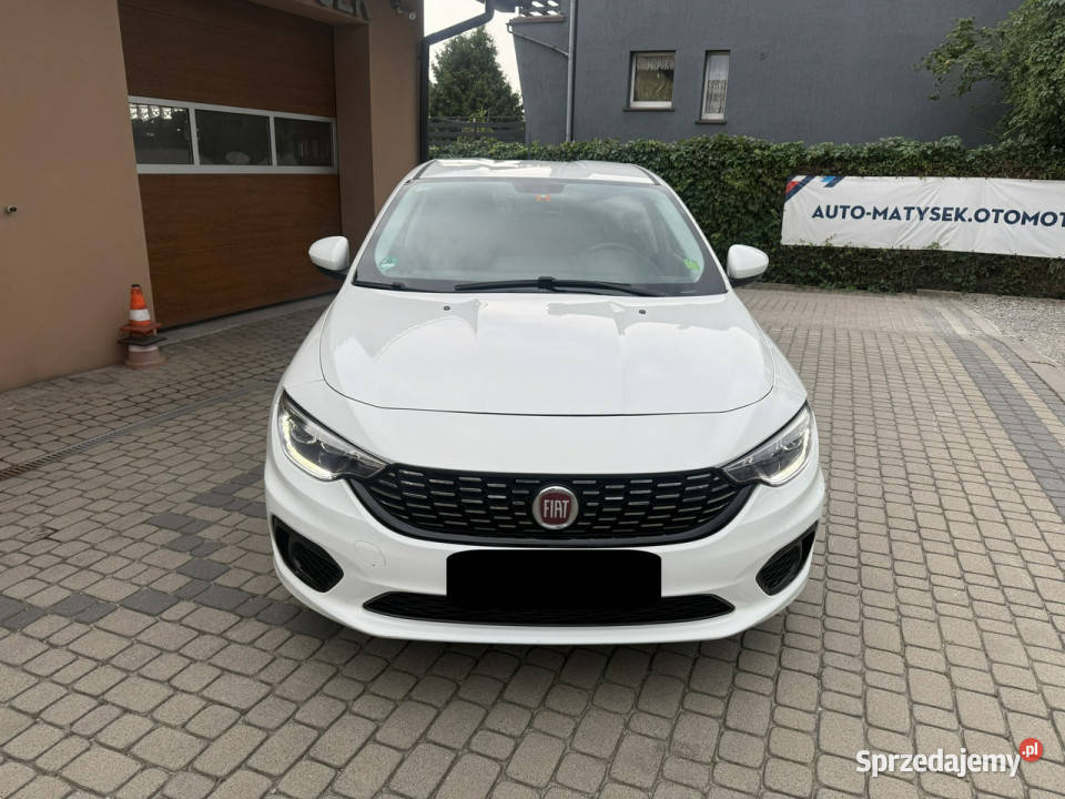 Fiat Tipo 14 TJet 120 Klimatyzacja Nawigacja wspomaganie kierownicy Orzech