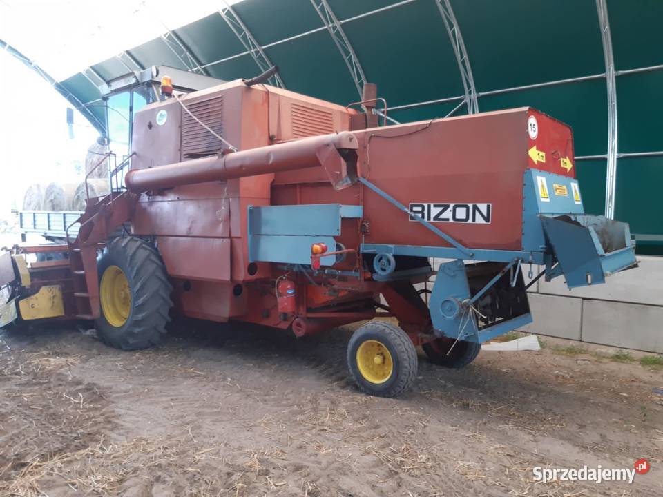 Kombajn BIZON Zbożowe Gałęzewice
