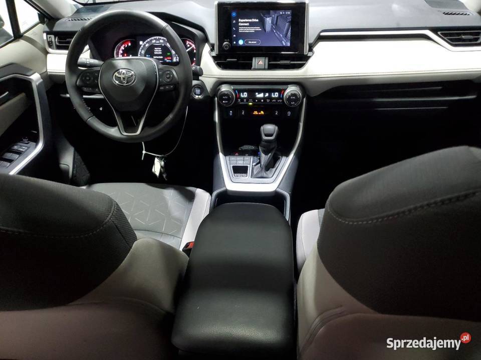 2025 TOYOTA RAV4 XLE RAV4 Częstochowa