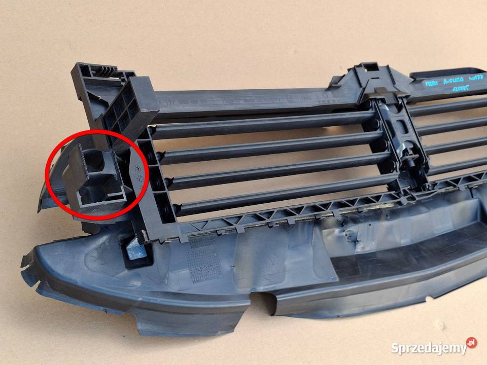 MERCEDES CLA W118 ŻALUZJA ROLETA KIEROWNICA Pozostałe Bieleń