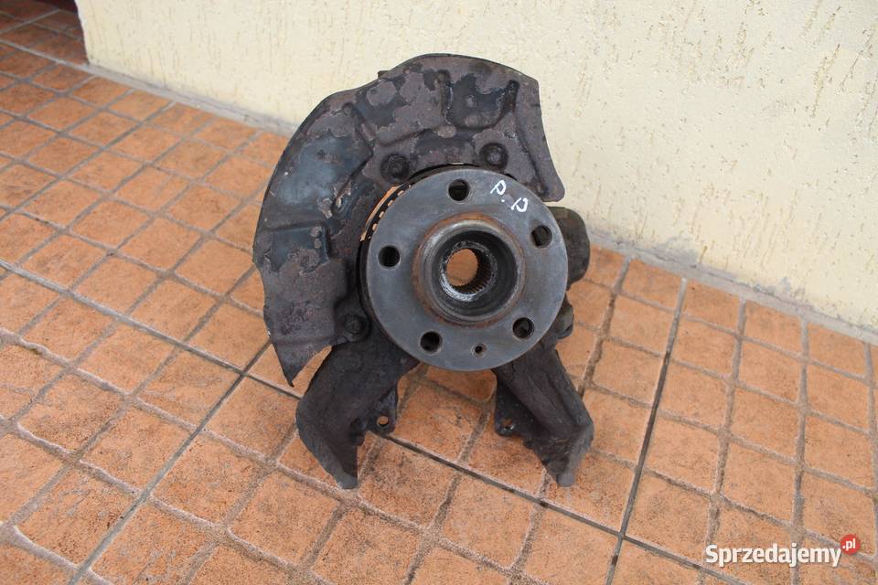 PIASTA ZWROTNICA PRAWY PRZÓD VW BEETLE 20B osobowe