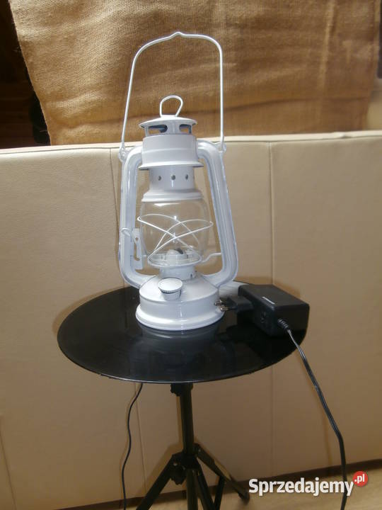 Lampa naftowa oryginalna metalowa zasila na Choroń