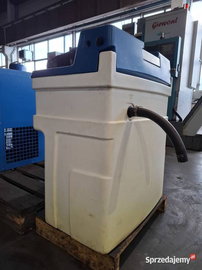 Separator wodaolej Ultrafilter Donaldson Produkcja Andrychów