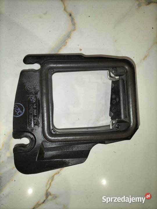 Kanał pwietrza prawej stronie BMW E65 E66