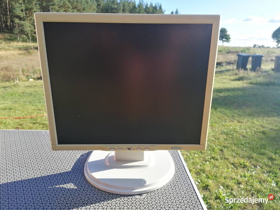 Retro monitory LCD różne przekątne ekranu różny