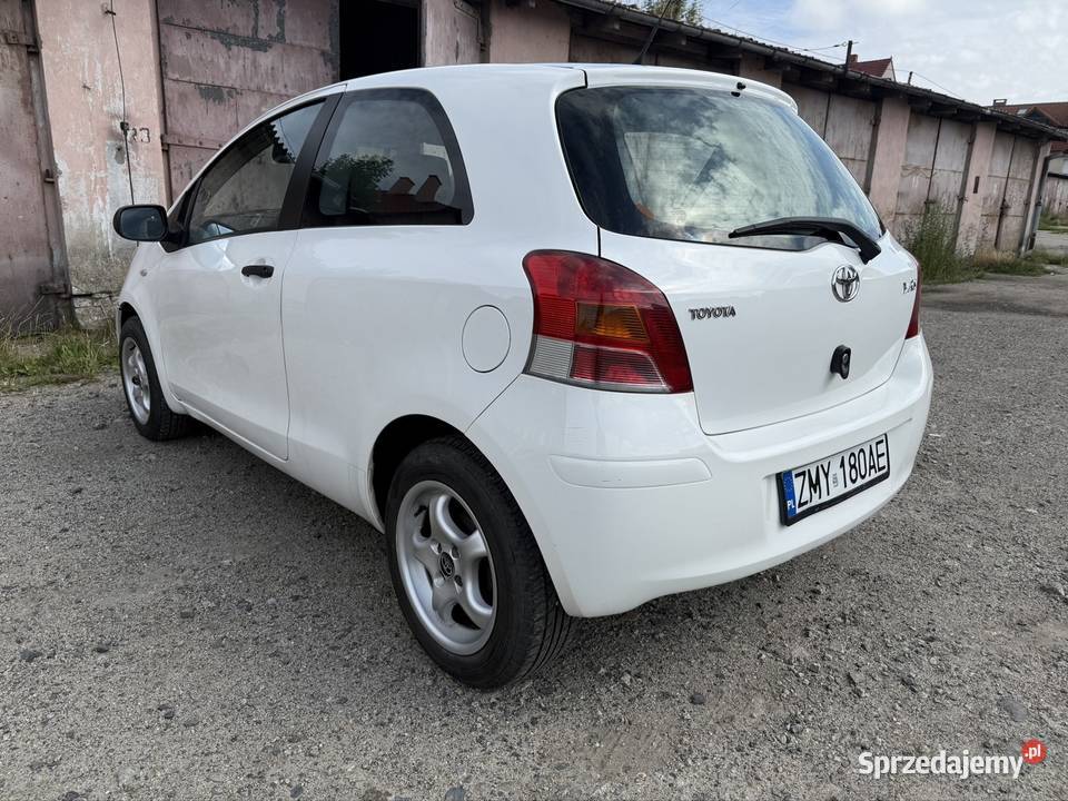 Toyota Yaris 2009r 10L 69 Benzyna centralny zamek