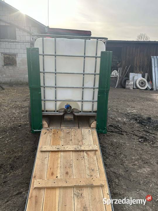 Dwukółkobeczkowóz do transportu świńwody Pozostałe Wola Raniżowska