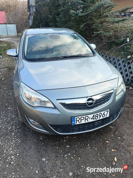 Opel Astra J 17 CDTI 110 podkarpackie Jawornik Polski