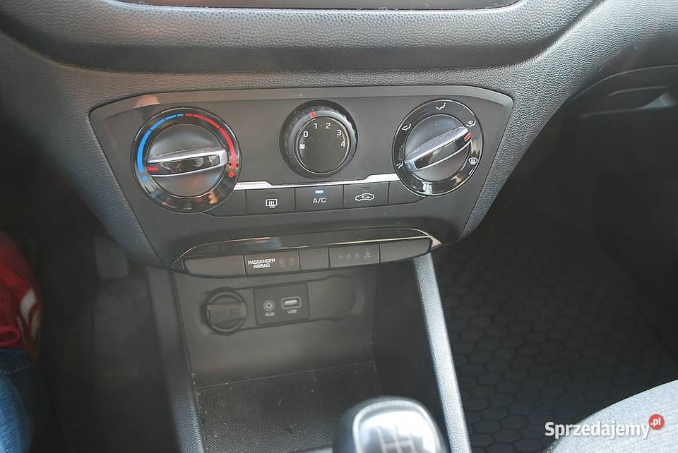 Hyundai i20 12 benzyna Salon Polska pomorskie Włynkówko sprzedam