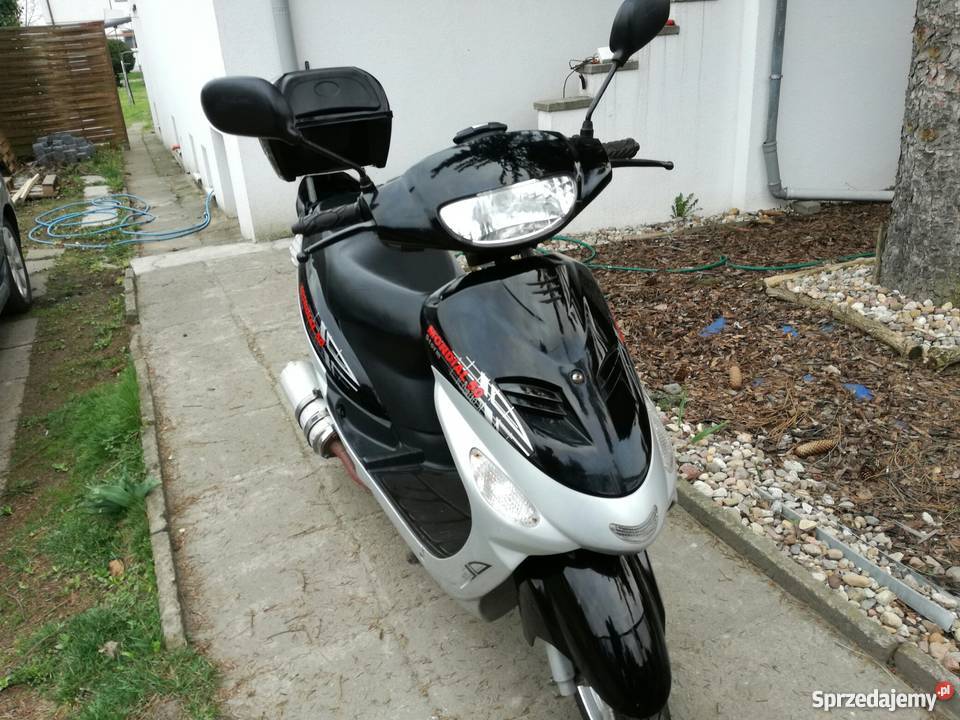 Skuter Mondial Storm 2012