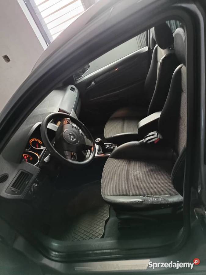 Opel astra kombi 1cm3 Astra Sidzina