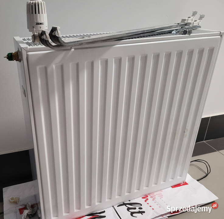 2 grzejniki RADSON 3 płytowe głowice Grzejniki Kielce