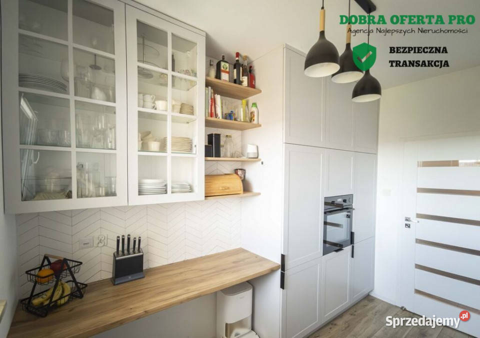 2 pokoje loggia 9 m garaż 2018 oddzielna kuchnia Gdańsk