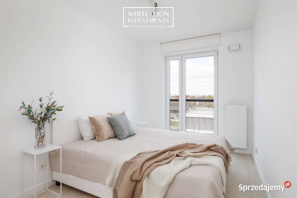 sprzedaży mieszkania 7081m2 3 pokoje Warszawa