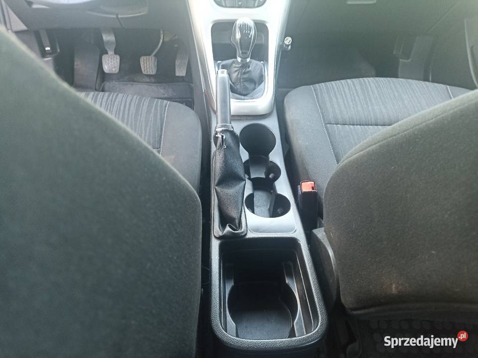 Opel Astra j hatchback 17 diesel Isuzu 2010 świętokrzyskie