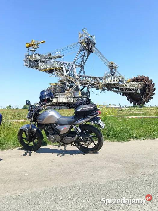 motocykl 125