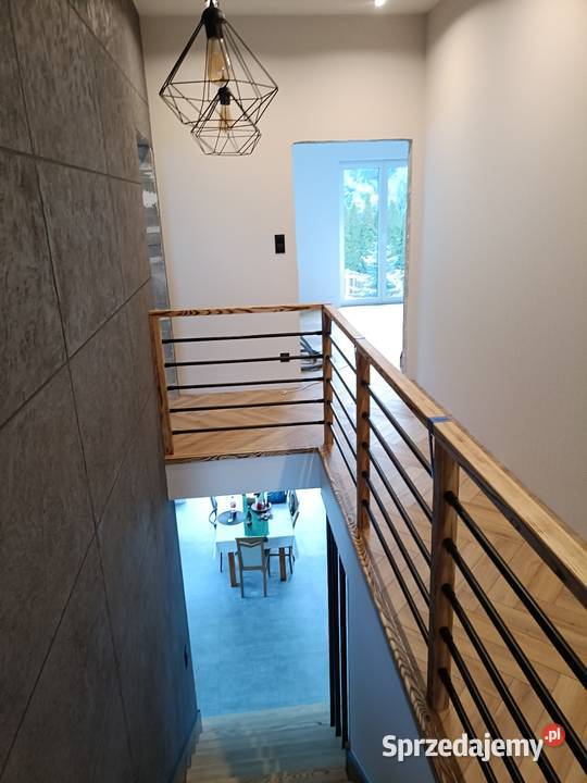 Stopnie drewniane konstrukcje stalowe schodów