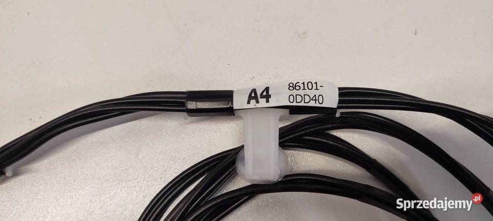 MAZDA 2 TOYOTA YARIS IV WIĄZKA ANTENY 861010DD40
