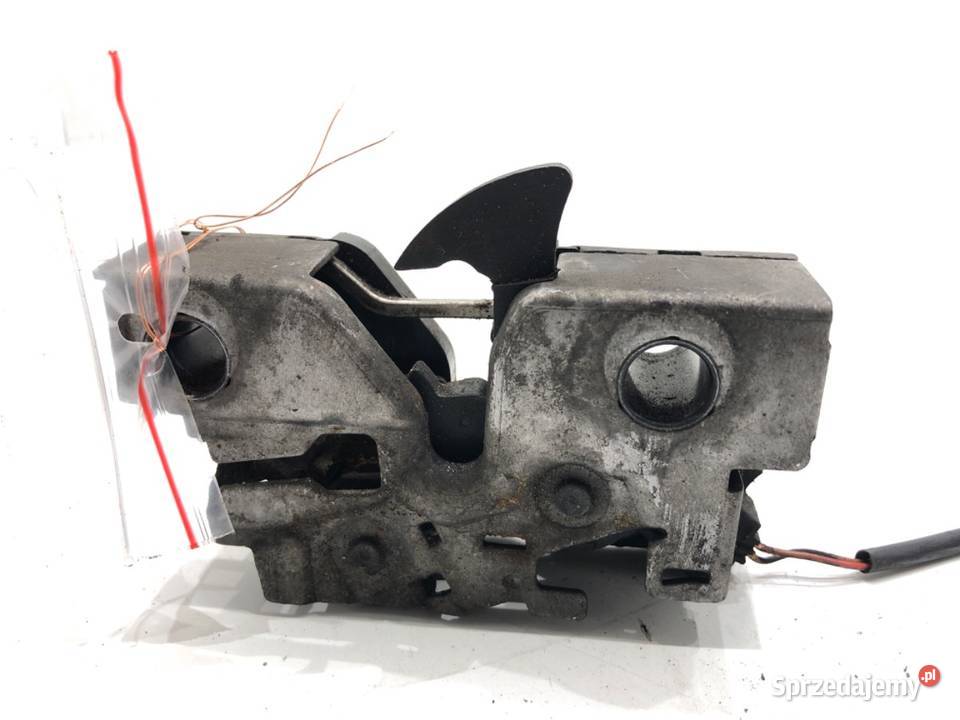 ZAMEK MASKI PRZÓD SKODA OCTAVIA III Kombi osobowe