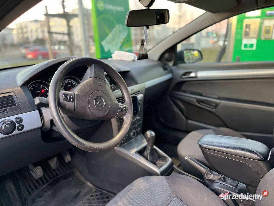 OPEL ASTRA HGTC 1610577kw 2006r centralny zamek Ursynów