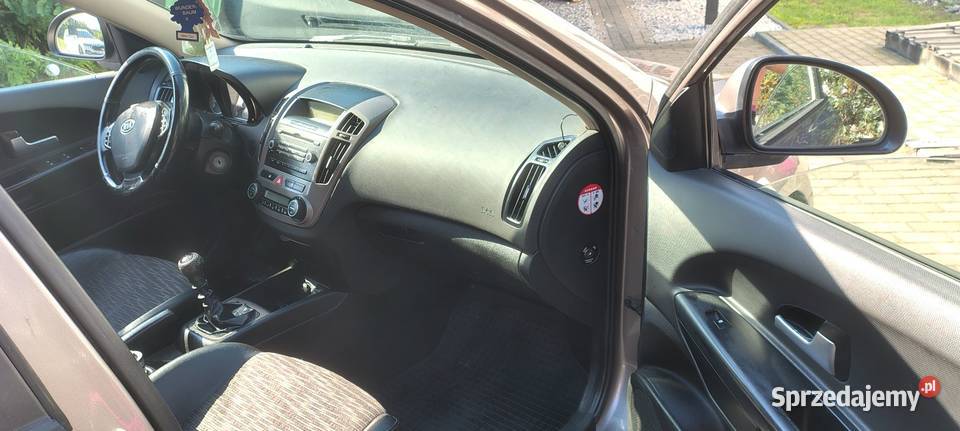 Kia ceed 2008 16 Diesel 116 koniCzarne pół skóry Rok produkcji 2008 Wałdowo Szlacheckie