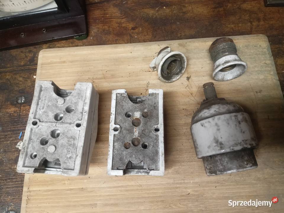 stare porcelanowe gniazda bezpieczników oprawki opolskie Olesno