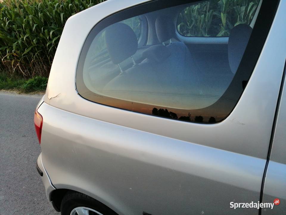 Toyota Yaris 13 klima lpg lubelskie Wilczopole sprzedam