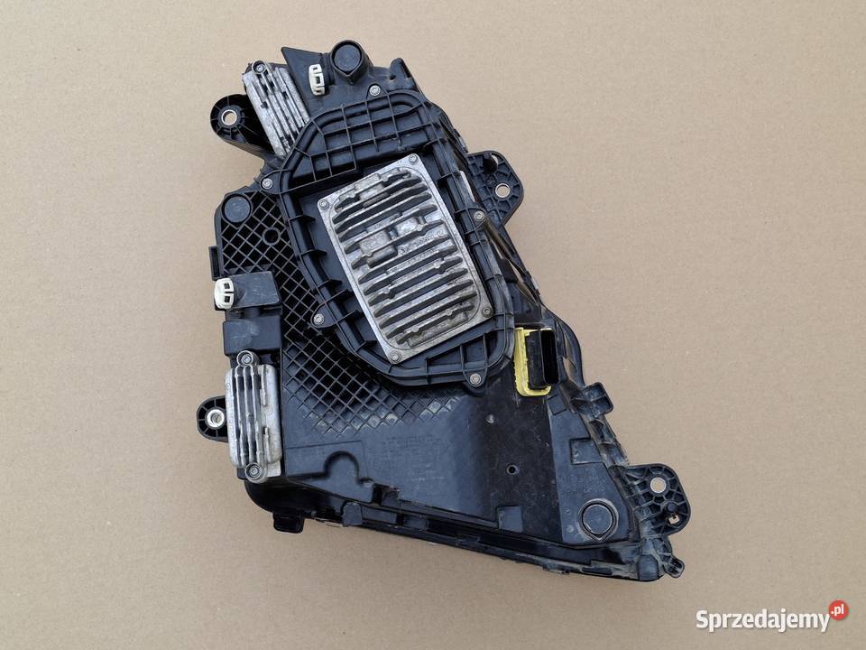 VOLVO FH5 FH 5 REFLEKTOR LEWY FULL LED LAMPA ciężarowe sprzedam