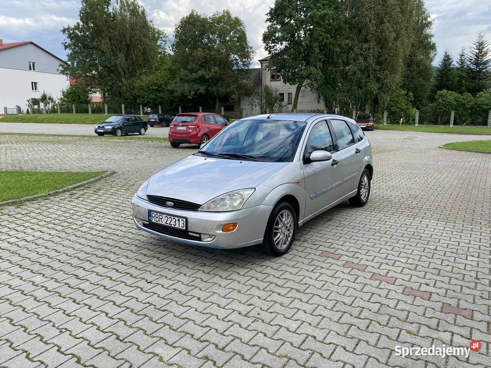 Ford Focus 18 benzyna LPG Lutcza sprzedam