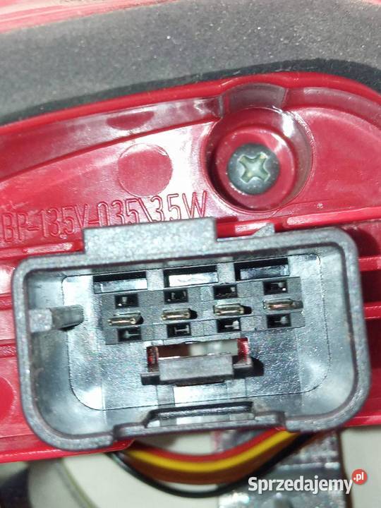 LAMPA TYŁ PRAWA KOMBI LED 3C9945096C VW Passat sprzedam