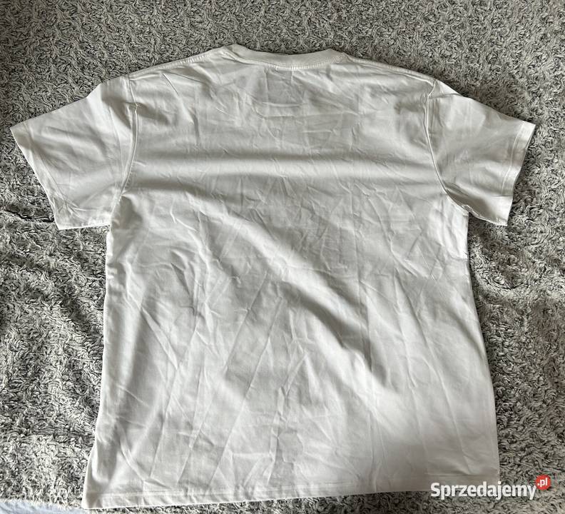 Koszulka tshirt biała NIKE nowa nie używana 100 sprzedam