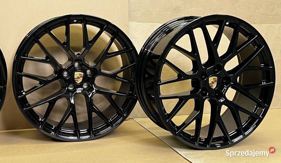 Porsche Macan RS Spyder 95B601025DL 95B601025DM Gostyń