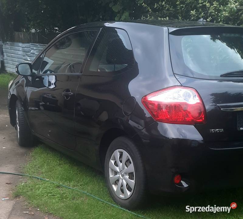 Toyota Auris 1 3 benzyna 2012r manualna