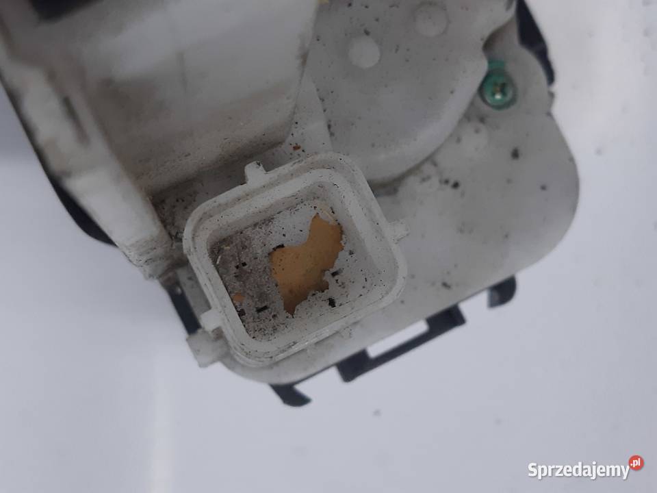 Fiat Panda II Zamek Drzwi Przód Prawy bez CZ Zamki, wkładki i kluczyki Ksawerów