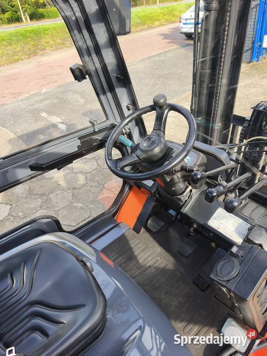 Wózek widłowy Toyota 7FGF25 LPG 25 T Triplex 47 wielkopolskie Oborniki