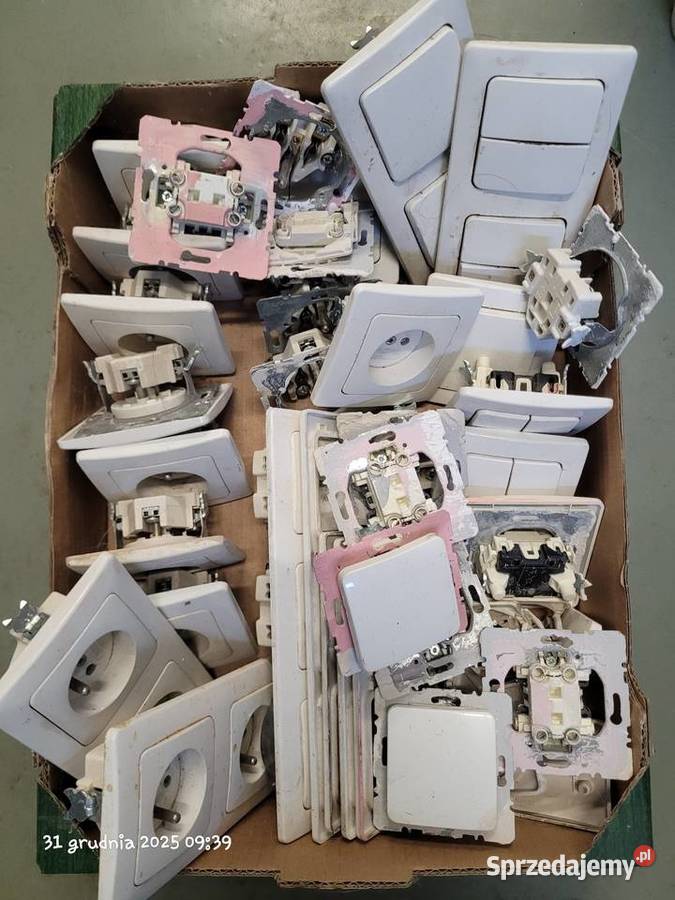 Włączniki i gniazda Berker zestaw demontażu Częstochowa sprzedam