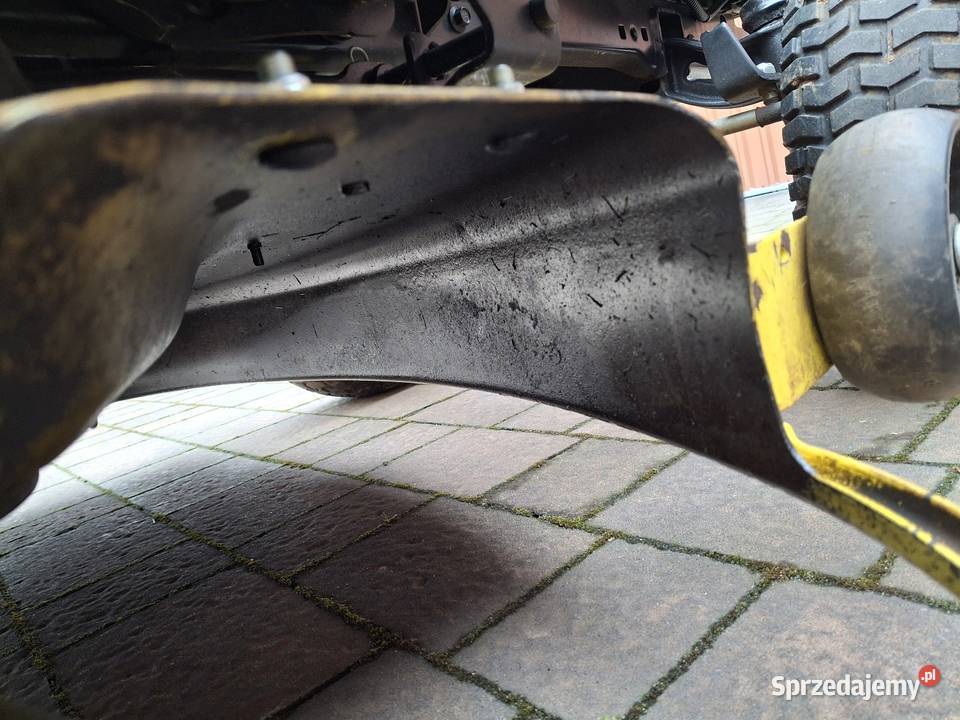 John Deere D130 kosze przyczepka 8Y Tuszyma