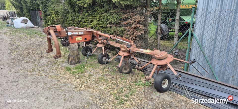 Przetrząsarka Kuhn Kuhn Pruszcz sprzedam