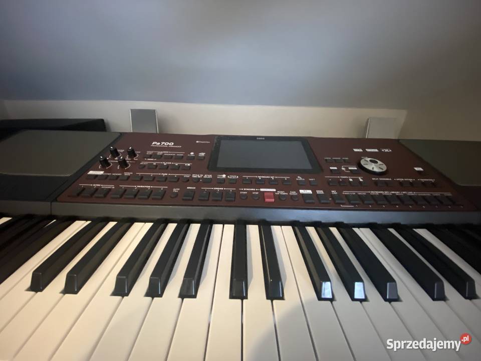 Sprzedam Korg PA 700 Sanok sprzedam