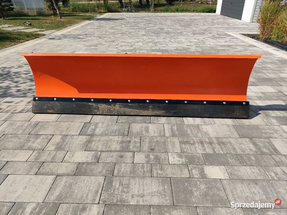 Promocja pług śnieżny do samochodu Terenowego 2M Stalowa Wola