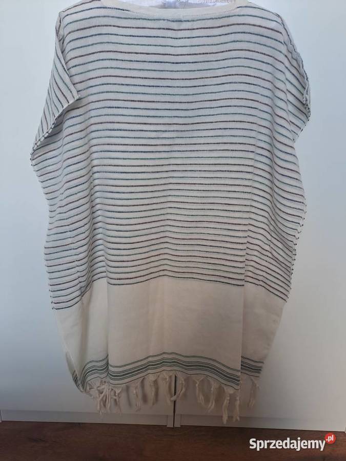 Reserved Narzutka plażowa z frędzlami Ponczo Warszawa sprzedam