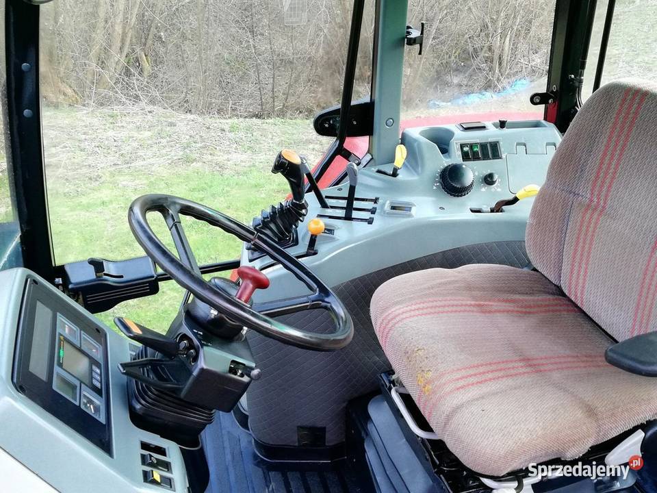 Ciągnik Case MX90C Linia