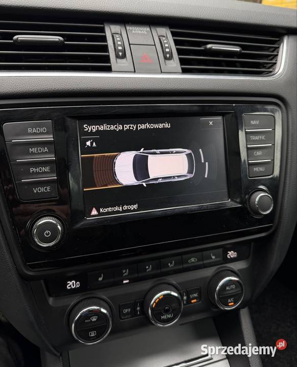 16 TDI Panorama Skóra 1599cm3