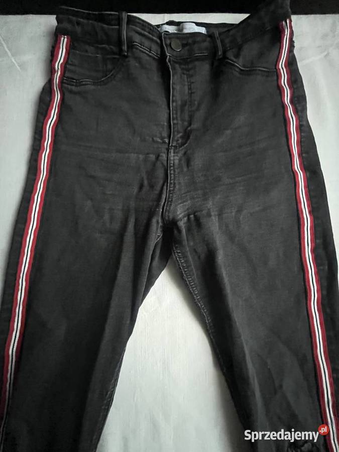Czarne jeansy ZARA skinny z czerwonymi paskami Sochaczew sprzedam