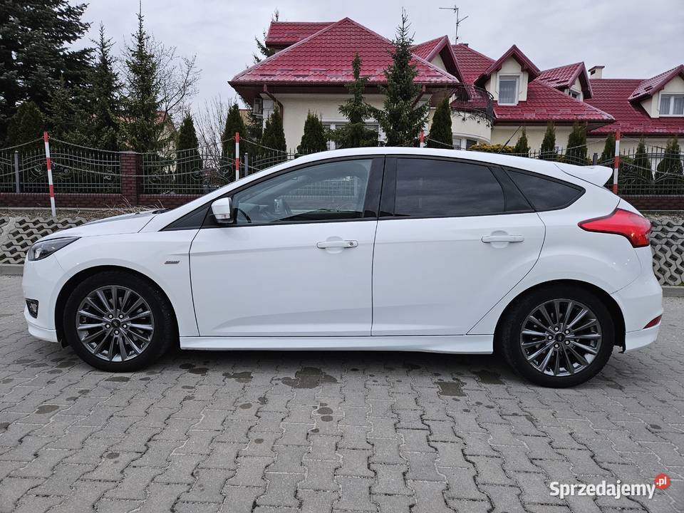 Ford Focus STLine 2016 15 benzyna 150 salon Rzeszów sprzedam
