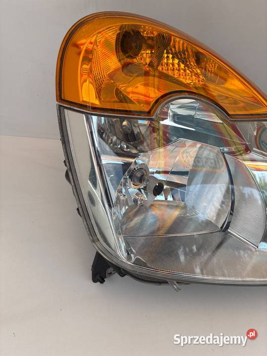 Renault modus 8200301831 LAMPA PRZÓD PRZEDNIA Lampy przednie wielkopolskie Słowikowo sprzedam