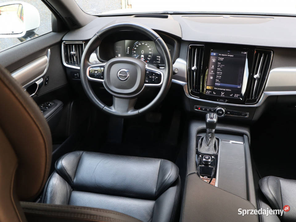 Volvo V90 D4 4/5 sprzedam