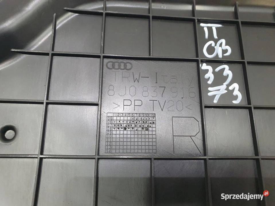 OSŁONA DRZWI PRAWA AUDI TT 8J0837916 Osłony i zaślepki sprzedam