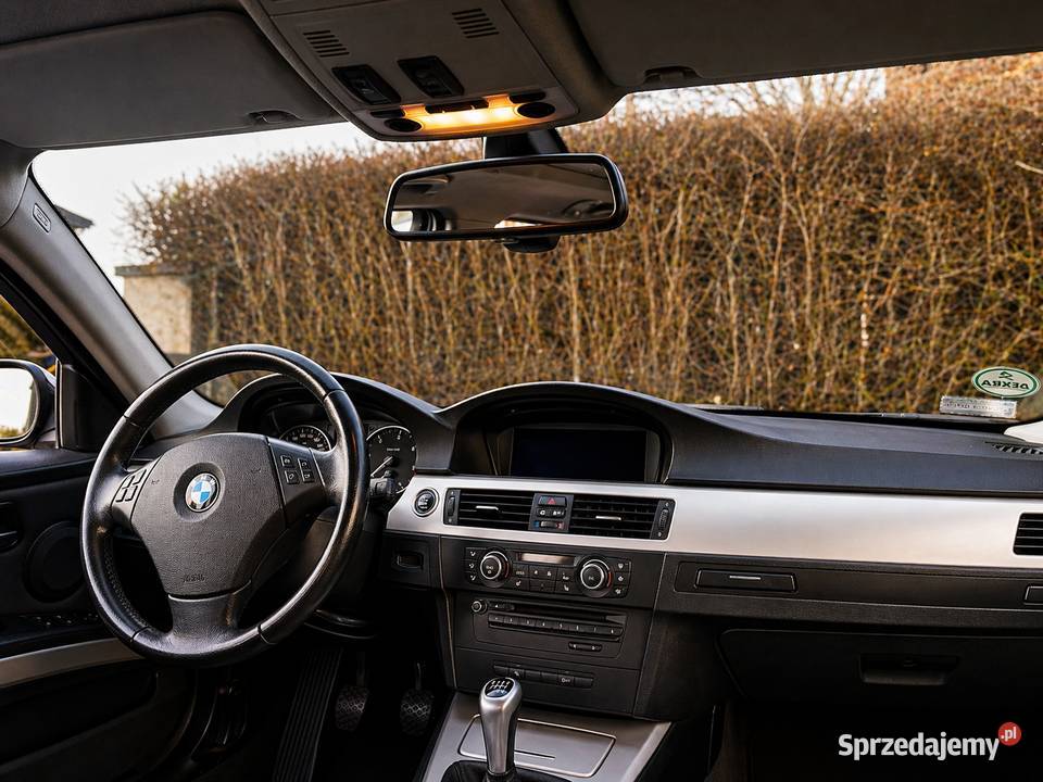 BMW 320 E91 320d 184 2011 manual rozrządzie Rok produkcji 2011 Seria 3 Wrocław sprzedam